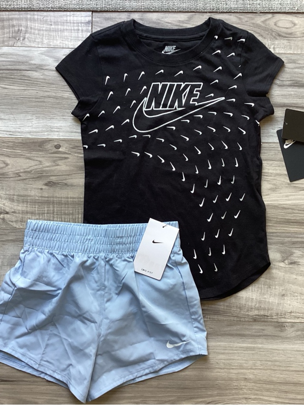 Nike tee & Shorts outfit girls size 6X(NWT) ~FIRM, NO OFFERS~